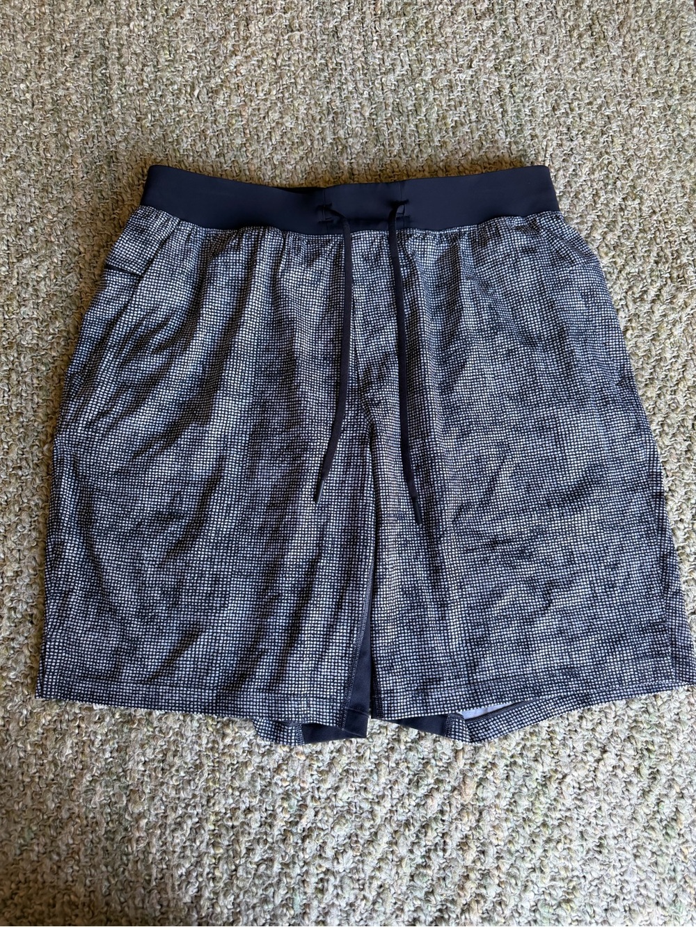 Lululemon Pace Breaker Shorts, Lined — NWOT, Grey Print, Men’s L
